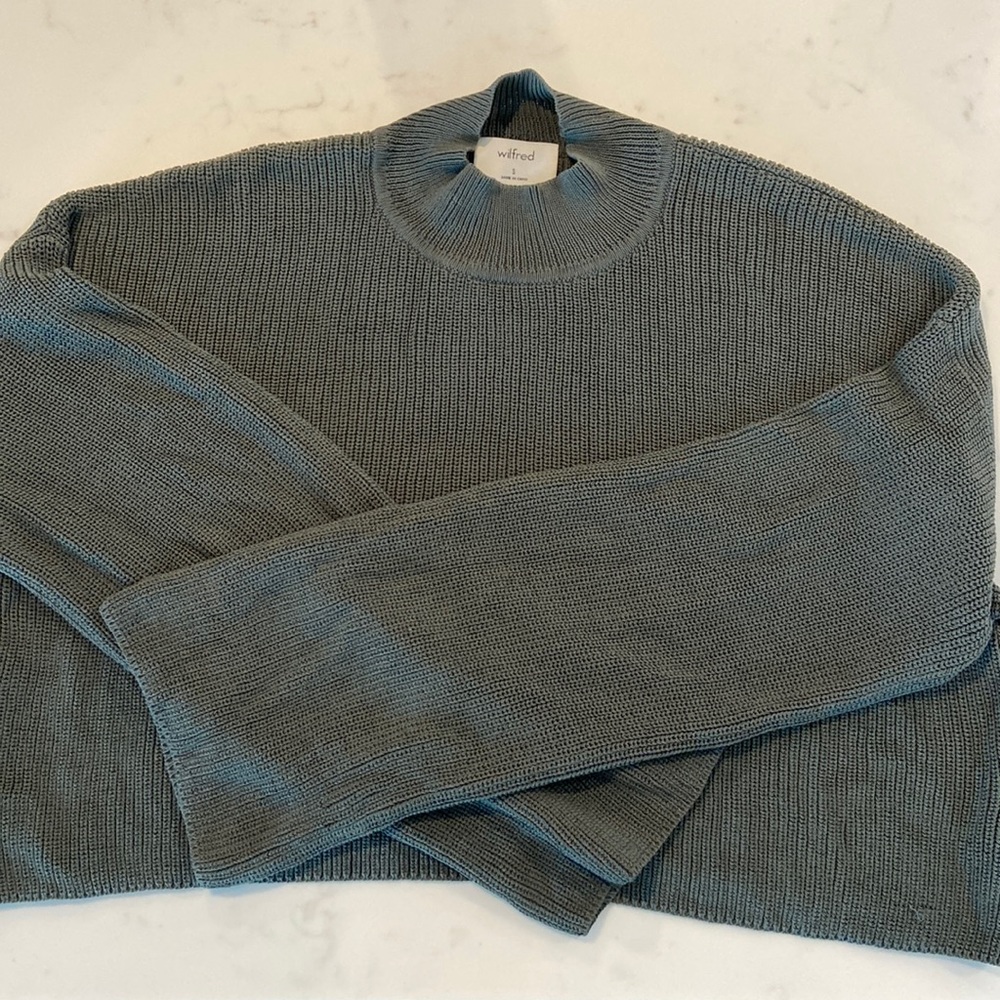 Wilfred Crop Sage Green Mock Neck Sweater Size Small